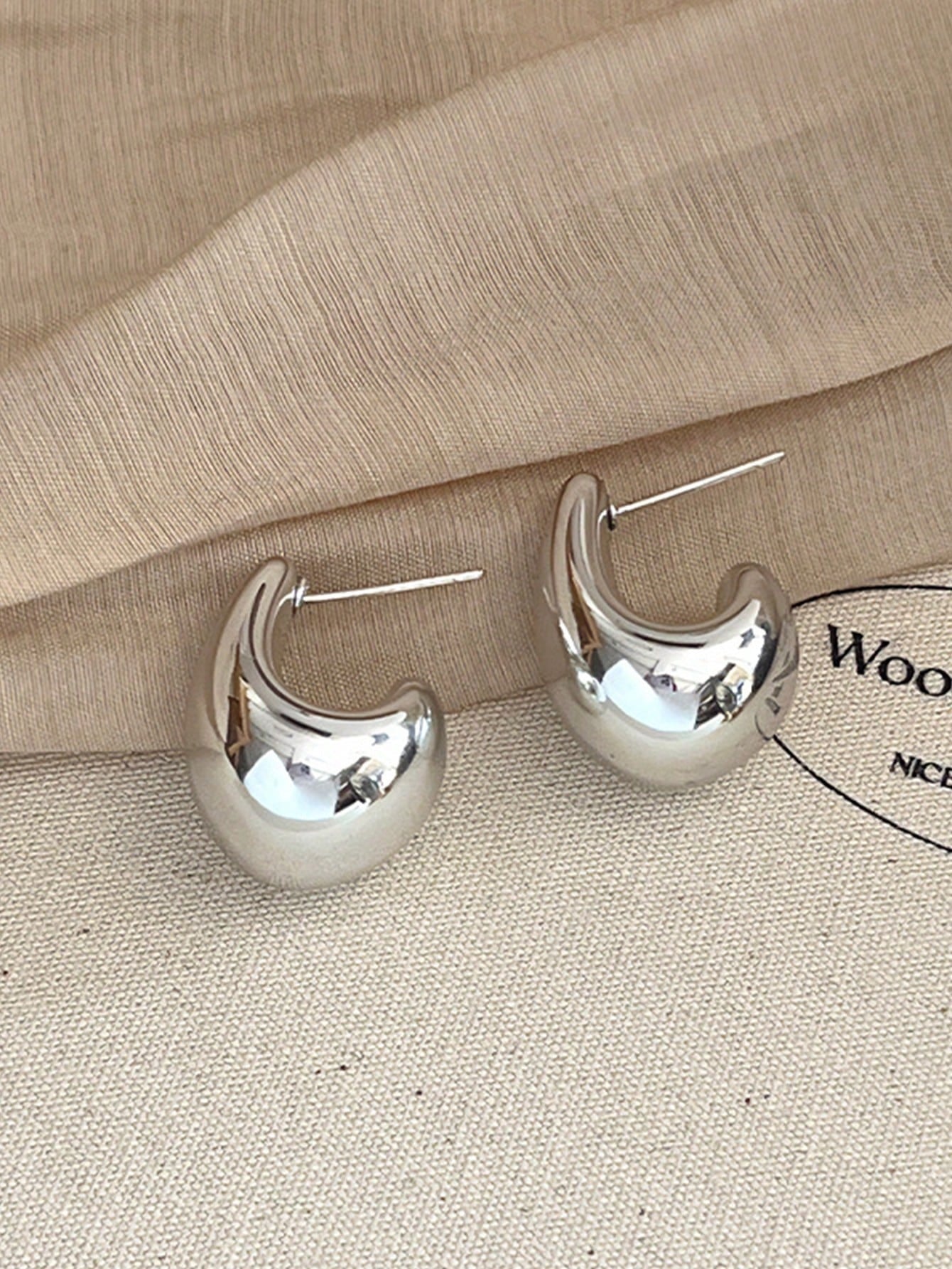 Vintage Comma-shaped Teardrop Earrings