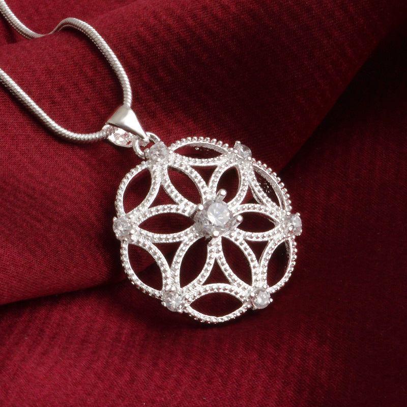 Full diamond love necklace