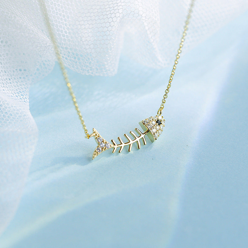 Diamond Fishbone Lock Necklace